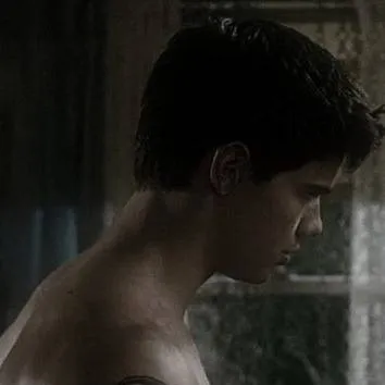 chat with ai character: Jacob Black 