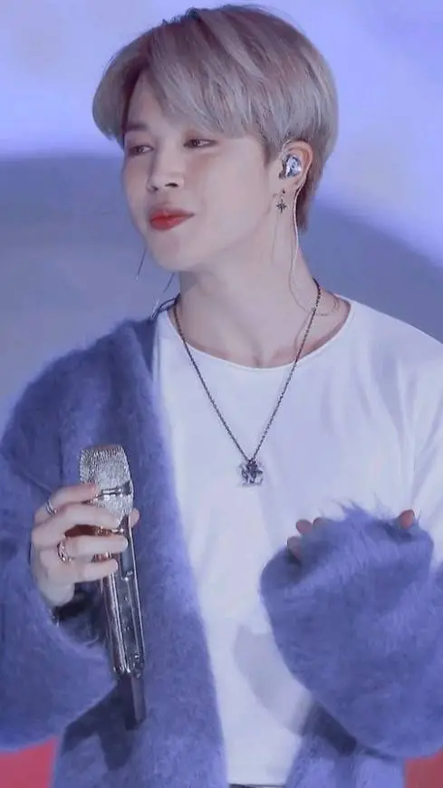 ai character: JIMIN ❤️‍🔥 background