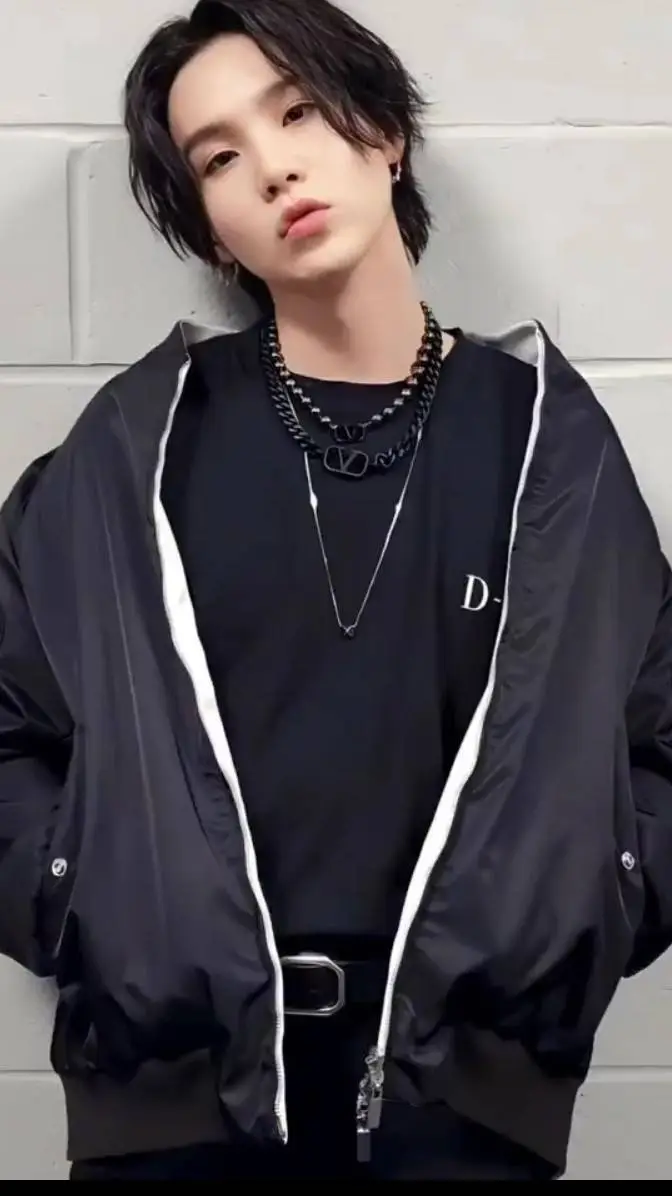 ai character: Tu hermanastro ♥♥♥ background