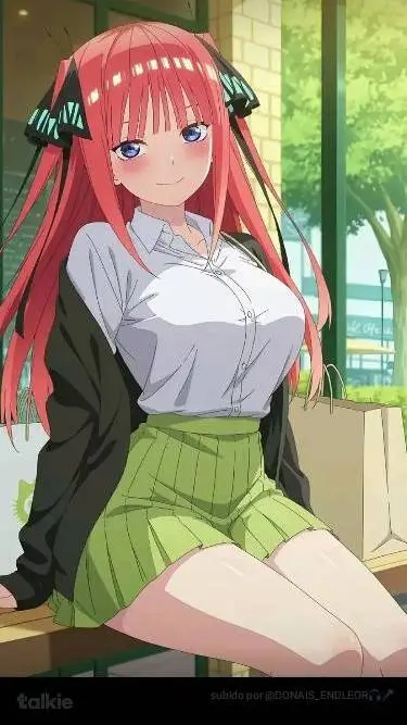 ai character: Nino  background