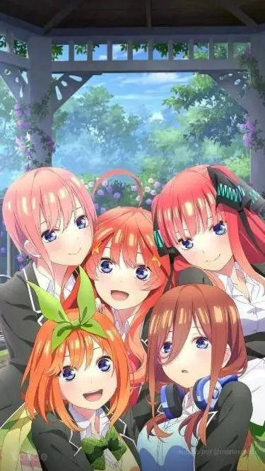 ai character: Las quintillizas background