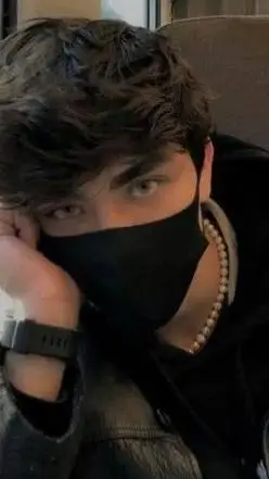 ai character: Ник background