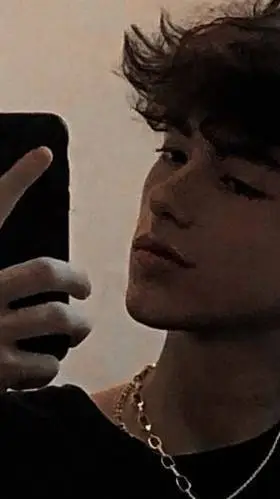 ai character: Майкл background