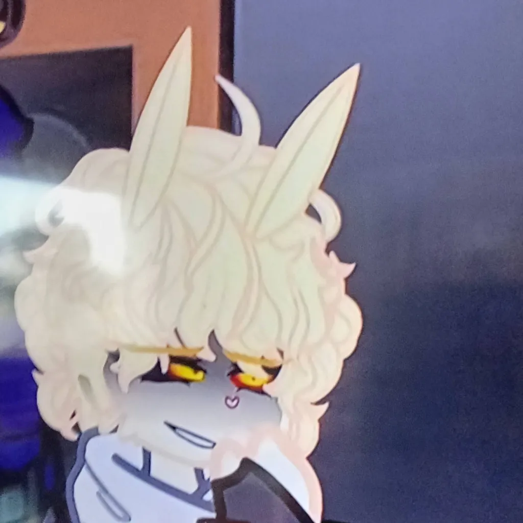 chat with ai character: Anomaly Intern