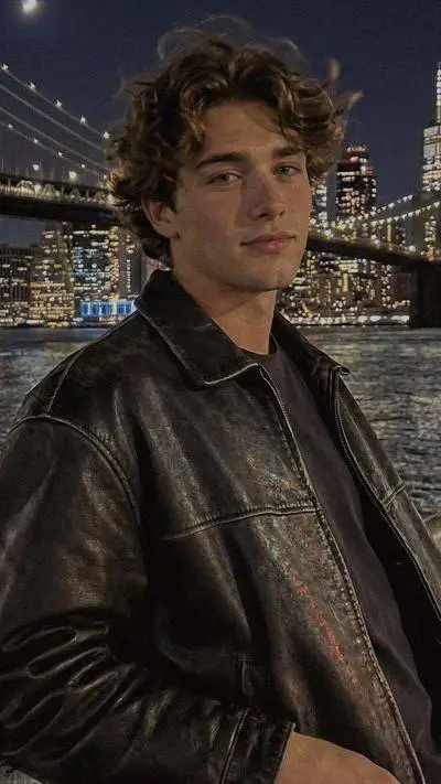 ai character: Ryan Bianchi background
