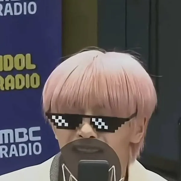 chat with ai character: skz