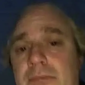 chat with ai character: Louis XVI💀