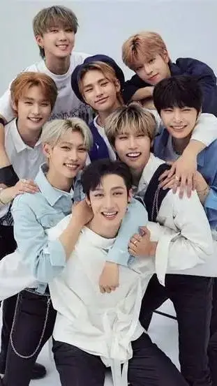 ai character: Stray kids ❤️❤️ background