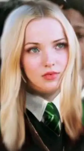 ai character: Sofia Malfoy🐍🐍 background