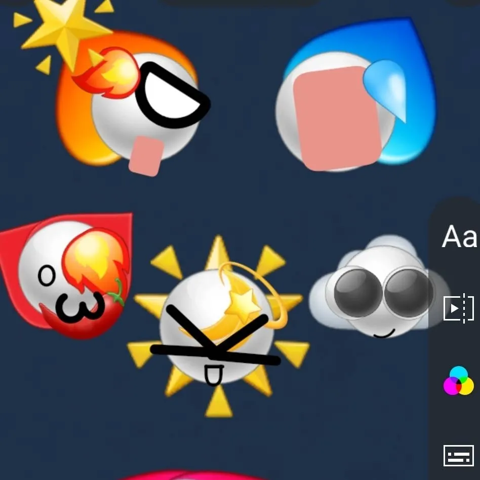 chat with ai character: 💙𖤐EmojicatWorld𖤐💜