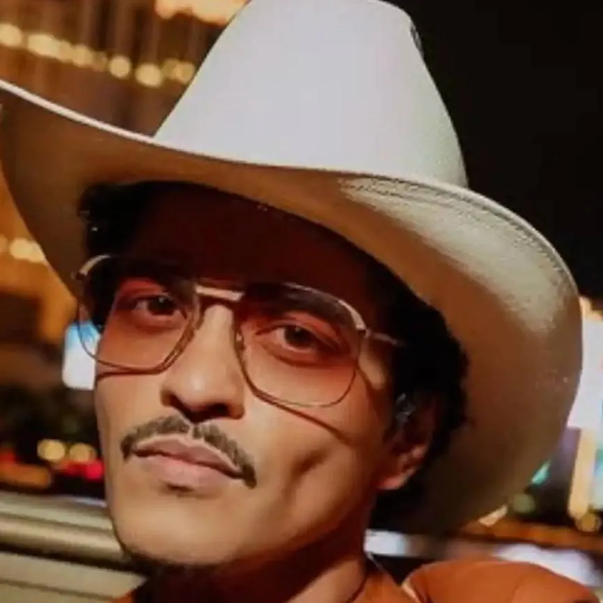 chat with ai character: Bruno Mars