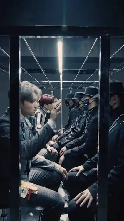 ai character: ATEEZ  background