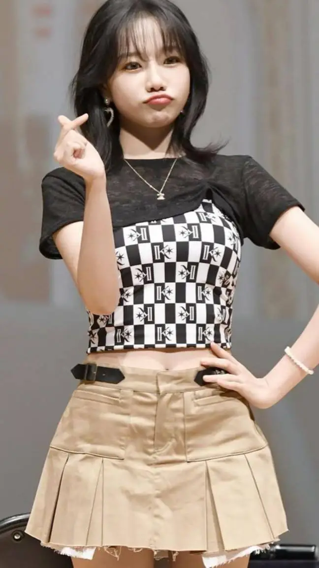 ai character: Jo yuri  background