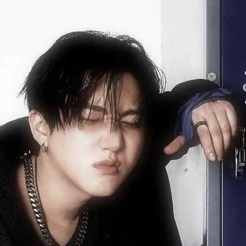 chat with ai character: seo changbin 💓 