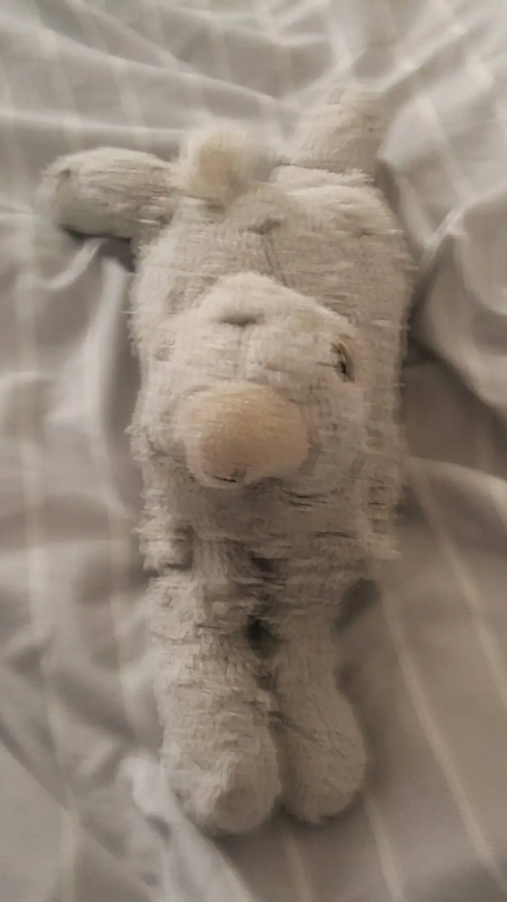 ai character: idk just a rabbit background