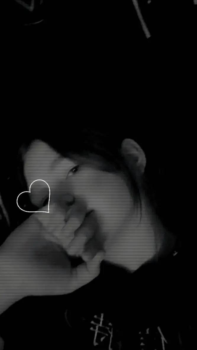 ai character: pearl  background