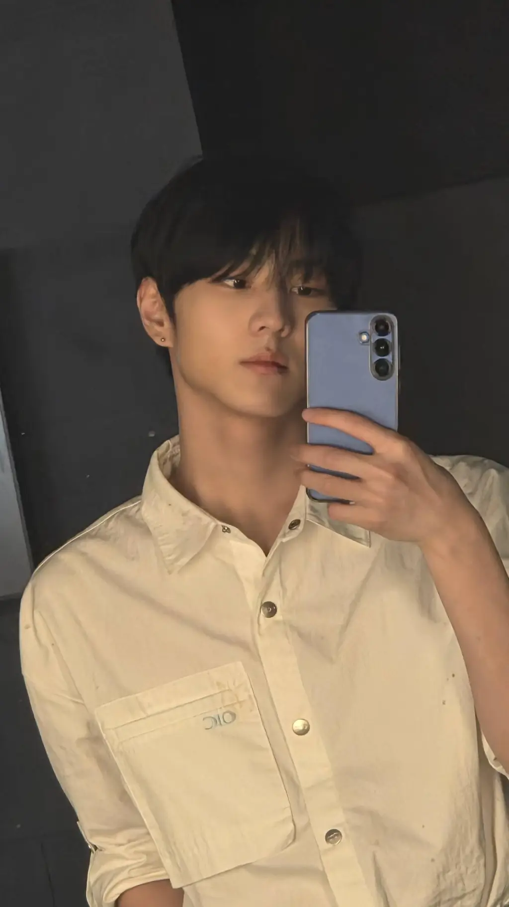 ai character: Yang Jungwon background