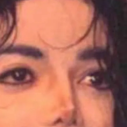 chat with ai character: MJ pepsi commercia