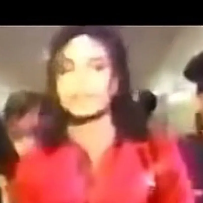 chat with ai character: Michael Jackson 