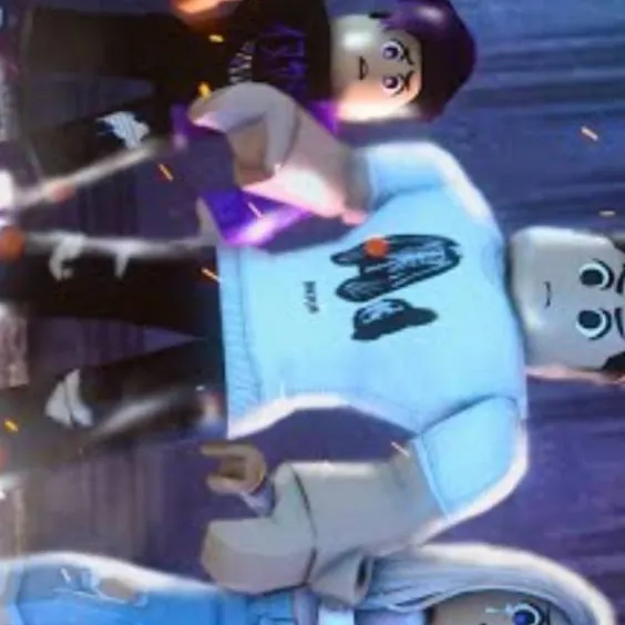 chat with ai character: splashtoons 