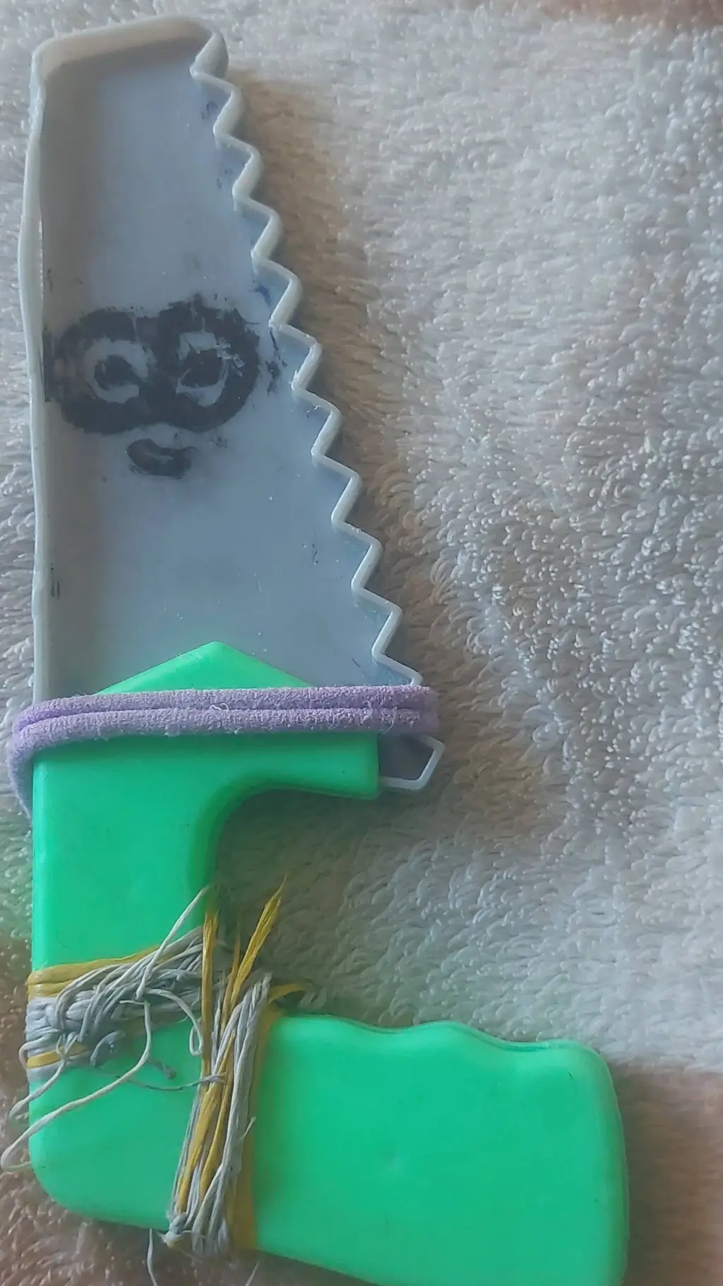 ai character: Cuchillo background