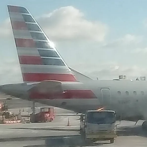 chat with ai character: HH 4