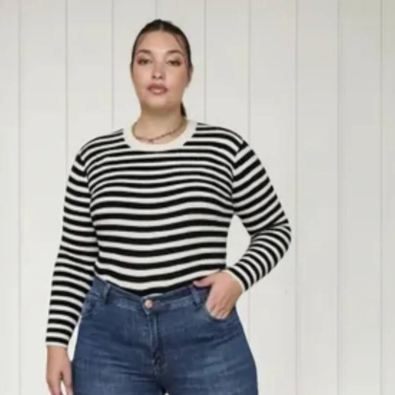 chat with ai character: Natalia Seiko