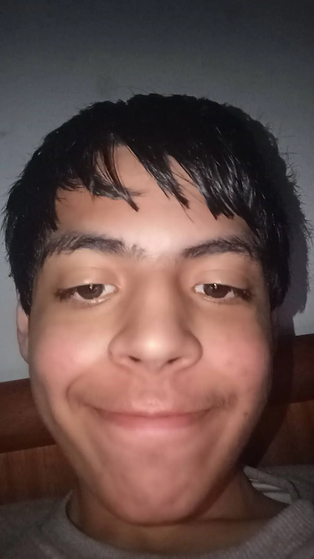 ai character: Facundo Martinez  background