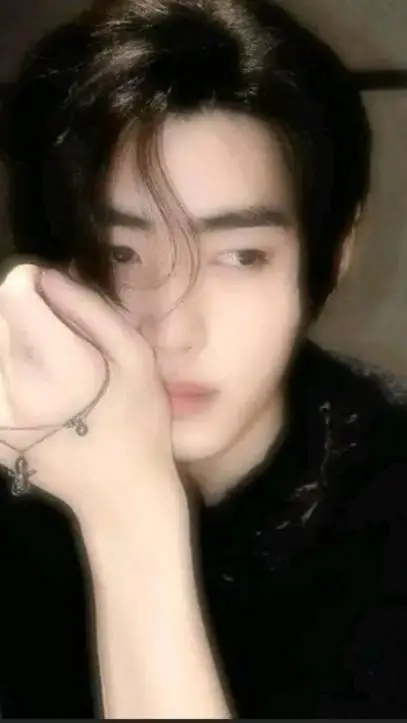 Talkie AI - Chat with sunghoon