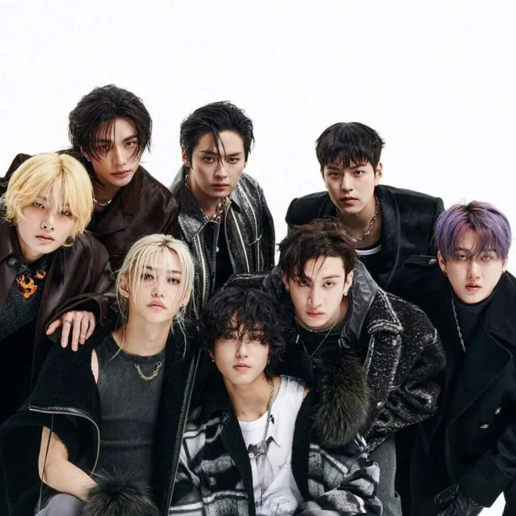 chat with ai character: Skz