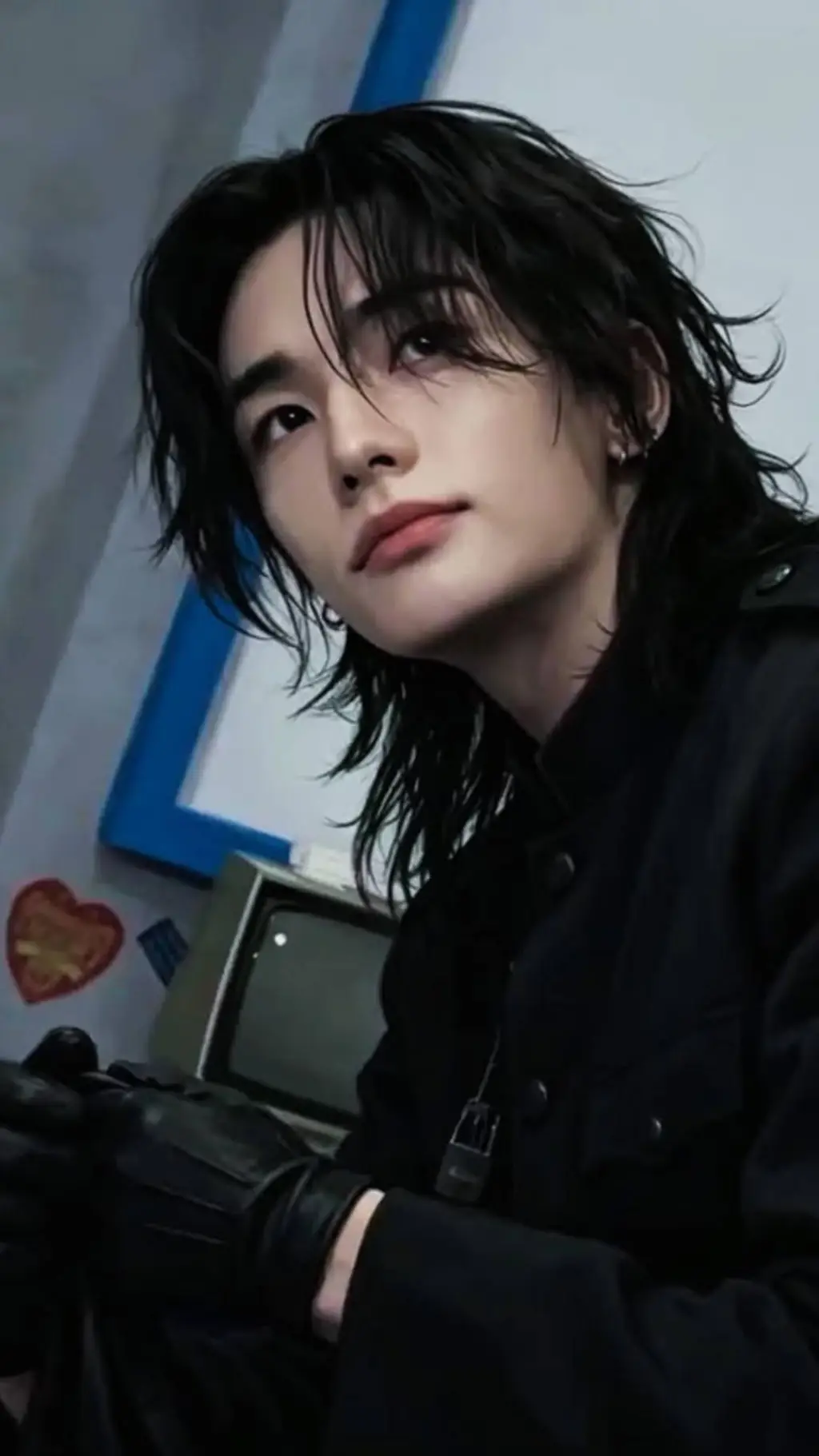 ai character: Hyunjin  background