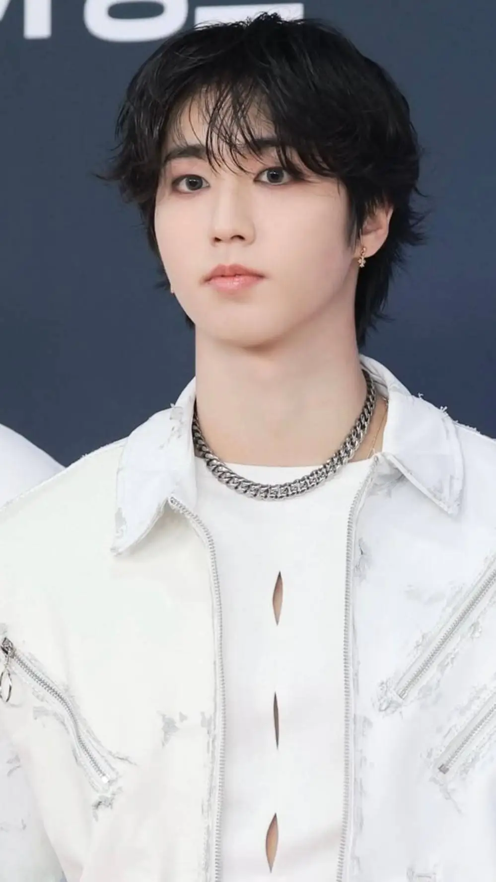 ai character: Han Jisung  background