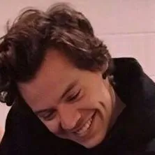 chat with ai character: Harry styles
