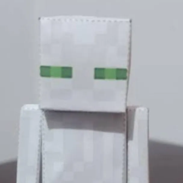 chat with ai character: Snowy