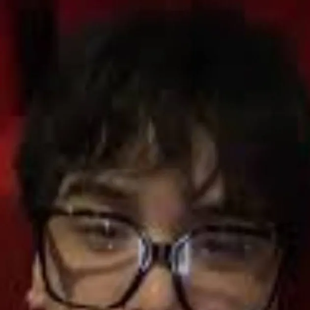 chat with ai character: Slim