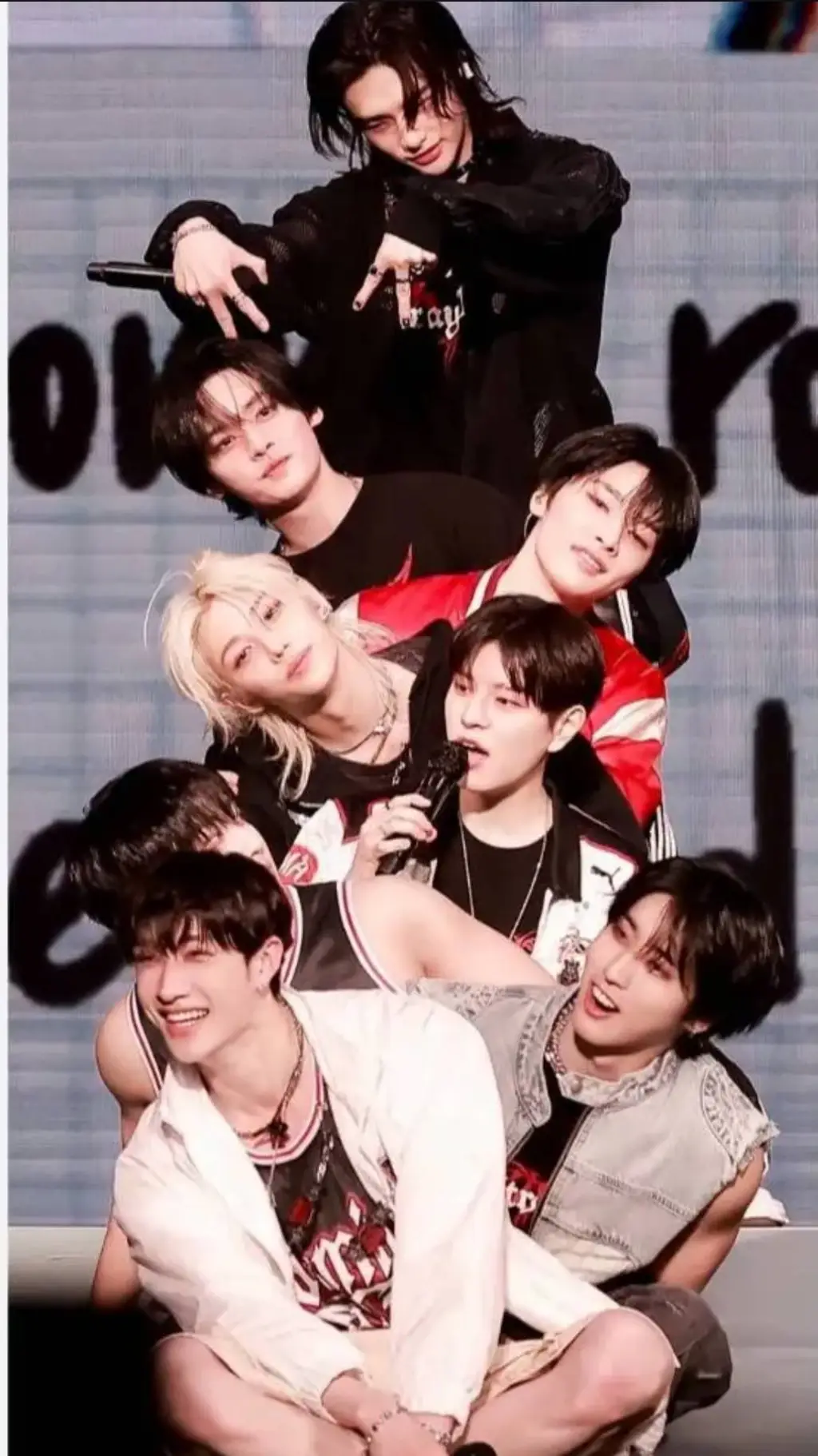 ai character: ~Skz BDH~ background