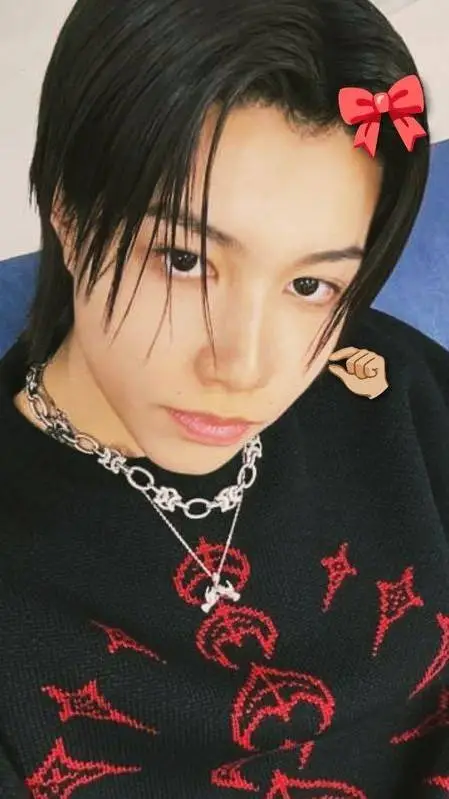 ai character: Lngshot🧸ྀི background