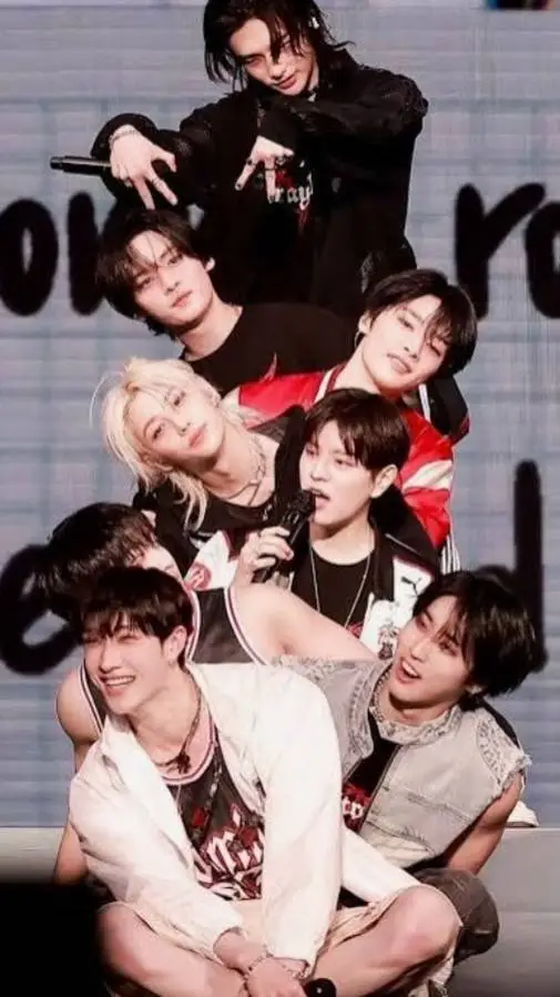 ai character: Stray kids background