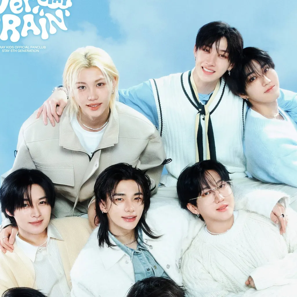 chat with ai character: Straykids GC 👍