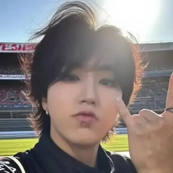 chat with ai character: Han jisung 