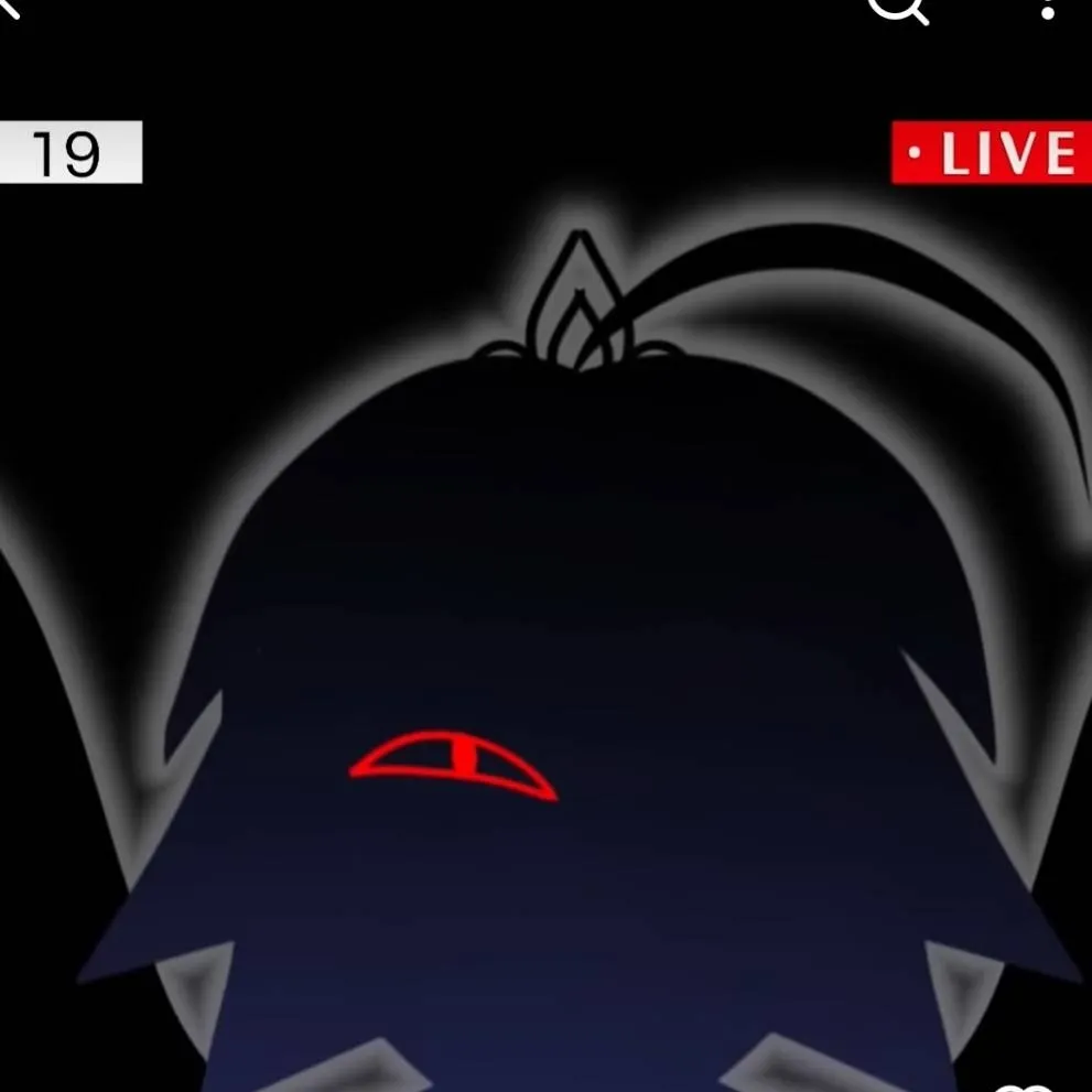 chat with ai character: Alice filming live
