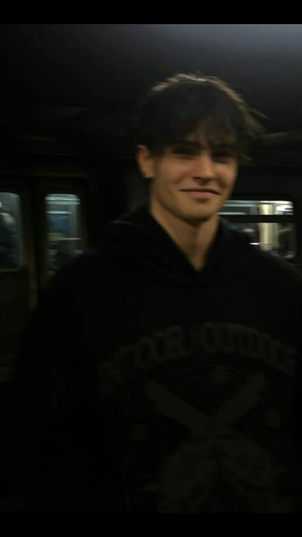 ai character: Leonhard  background