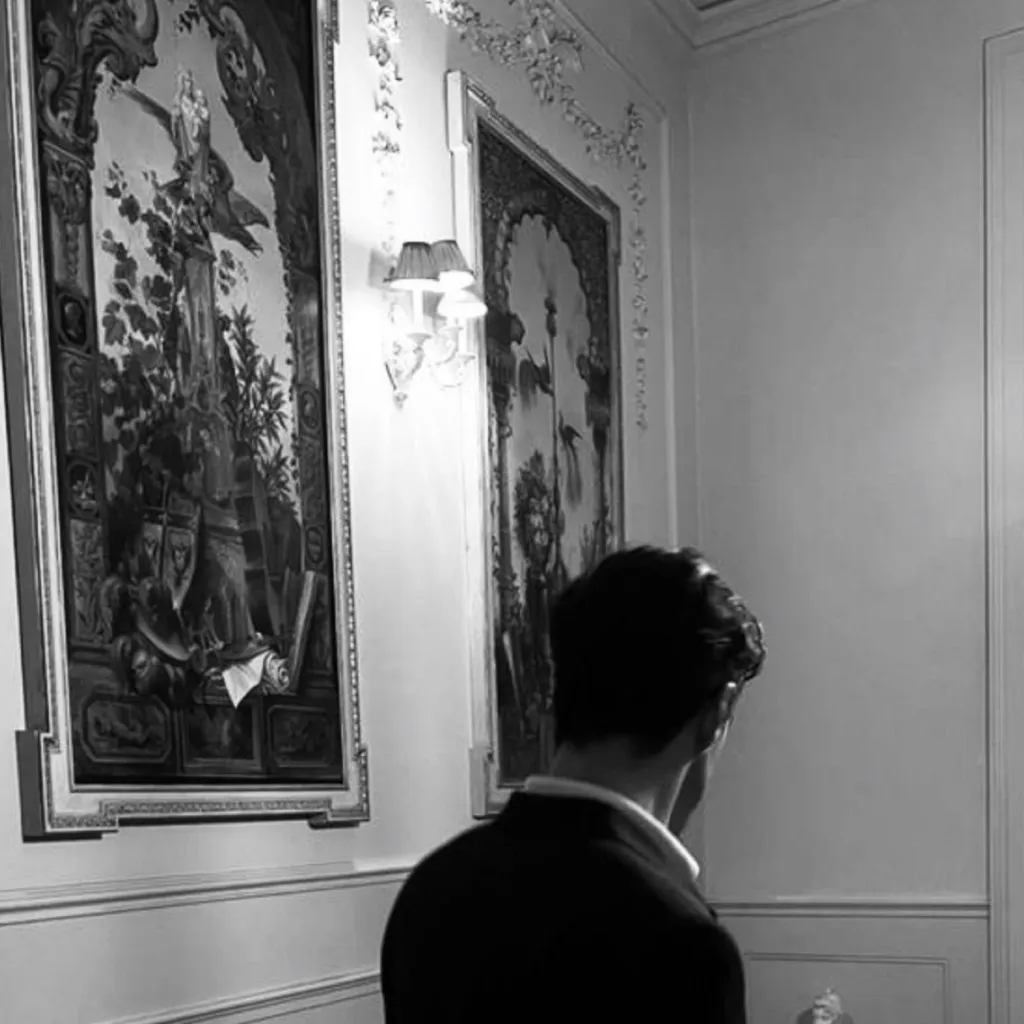 chat with ai character: Lance