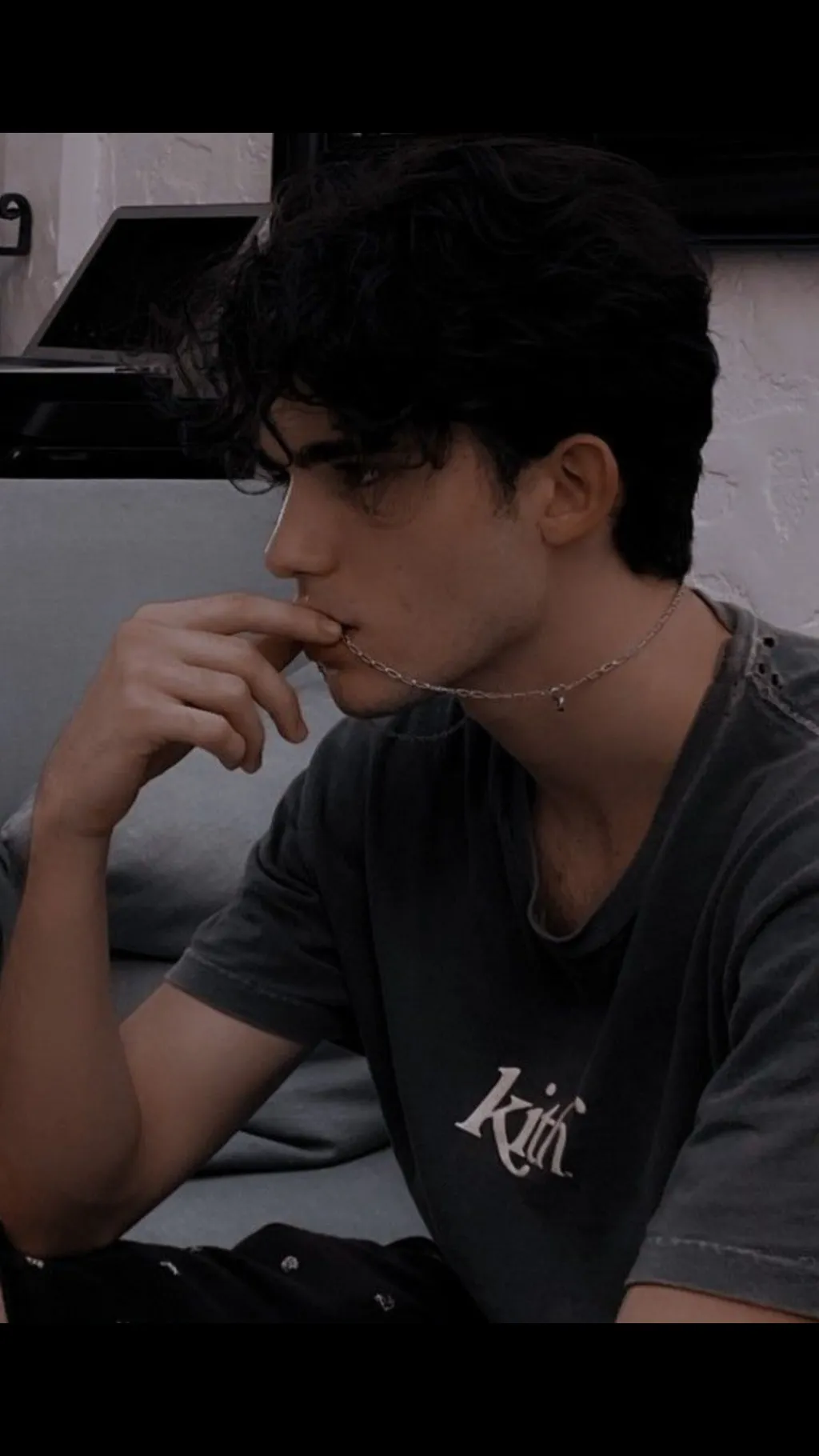 ai character: Julian background