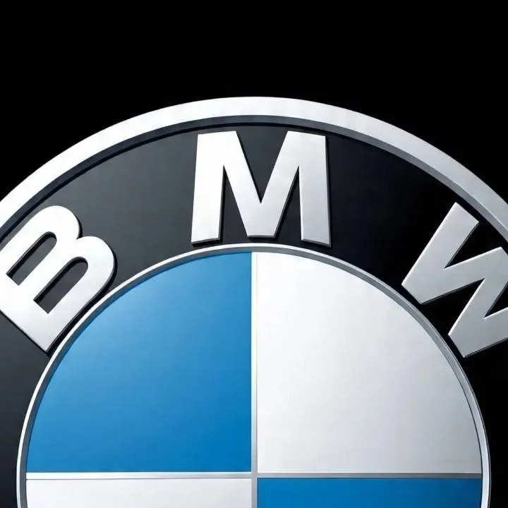 chat with ai character: bmw