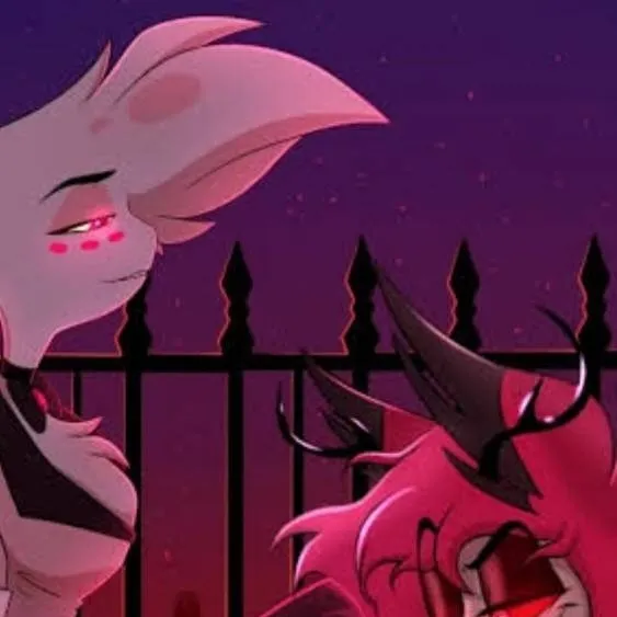 chat with ai character: ♡Radio Dust♡