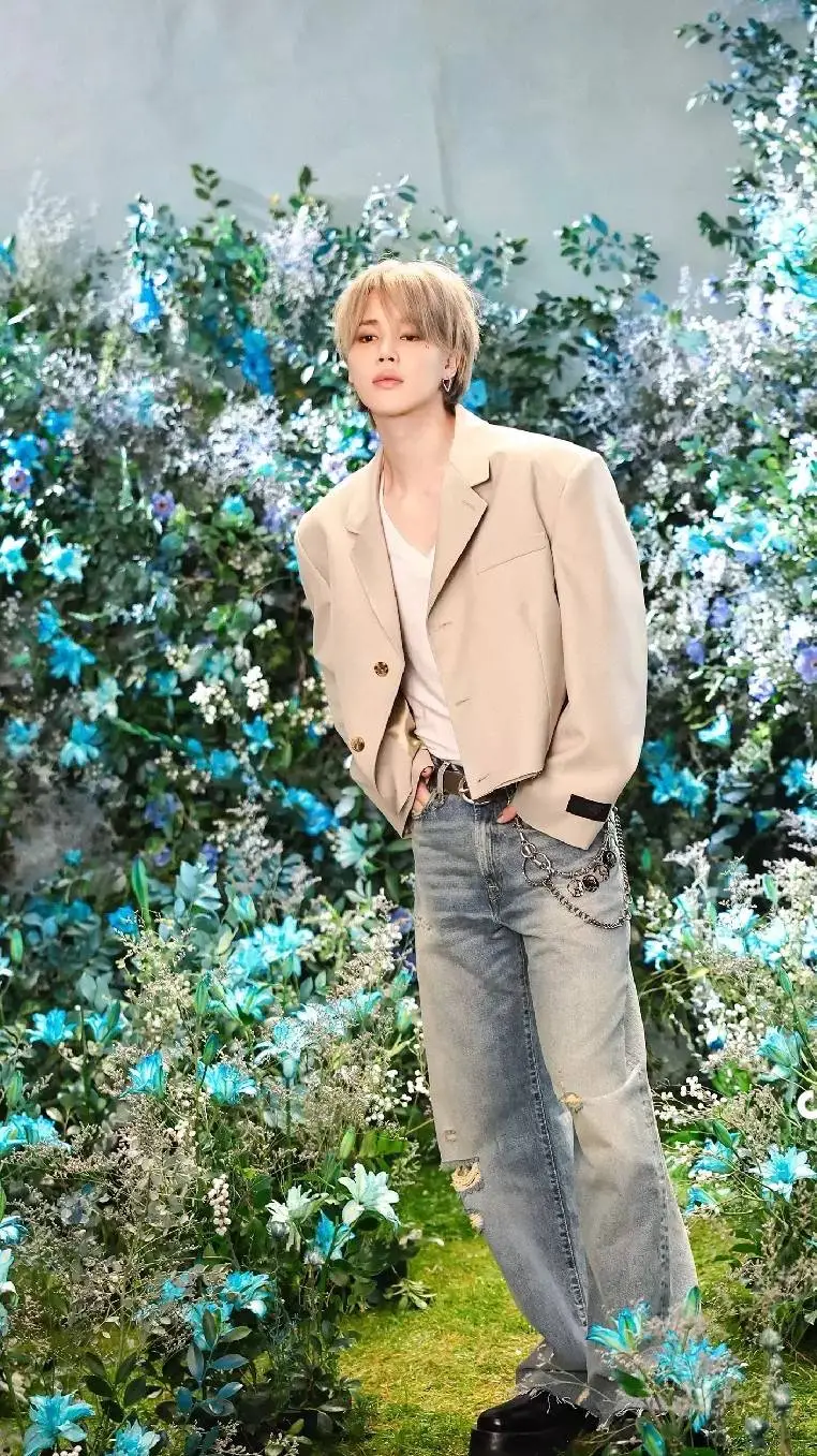 ai character: Jimin background