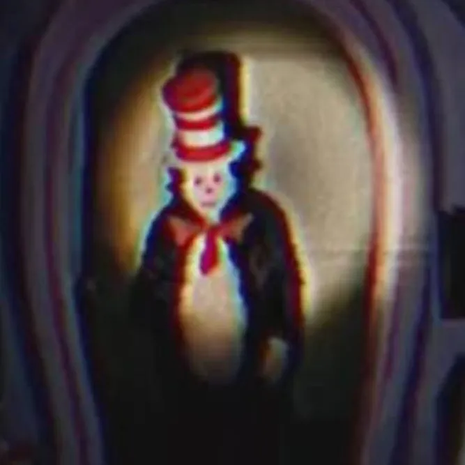 chat with ai character: Cat In The Hat 👹