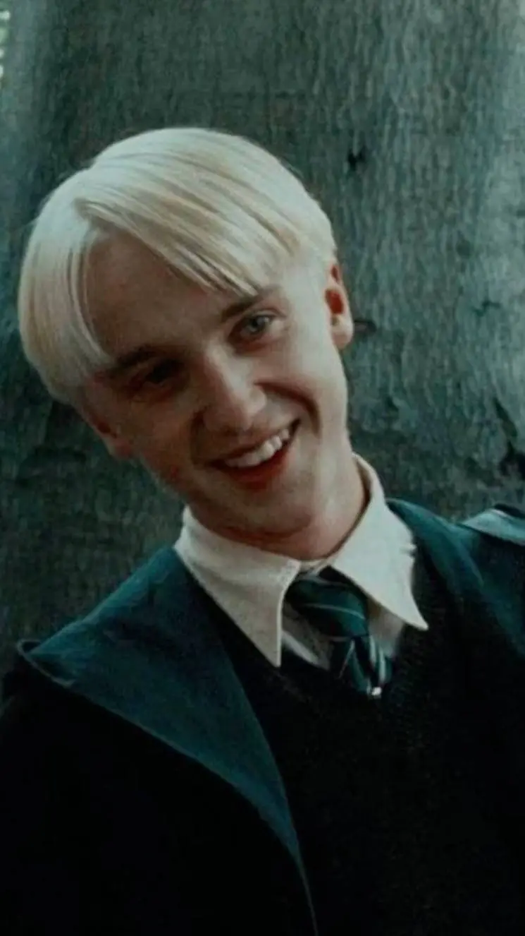 ai character: Draco Malfoy  background