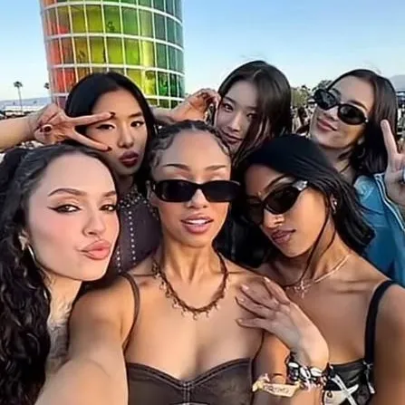 chat with ai character: ✨️ KATSEYE ✨️